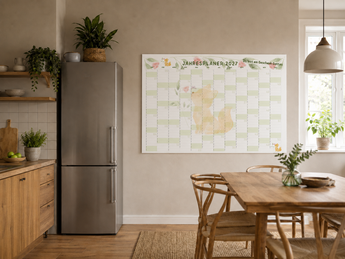 Christlicher Plakatkalender „Du bist ein Geschenk Gottes“ – A2 Jahreskalender mit Aquarell-Fuchs